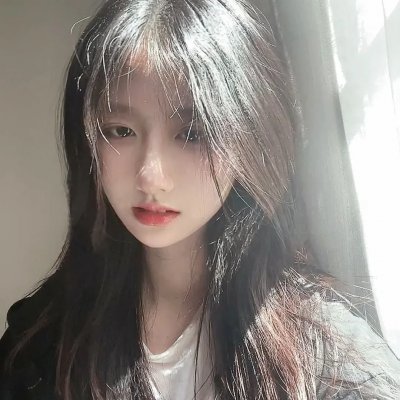 冬天的女子